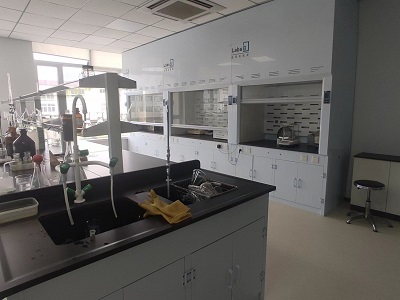 青海理工学院.jpg